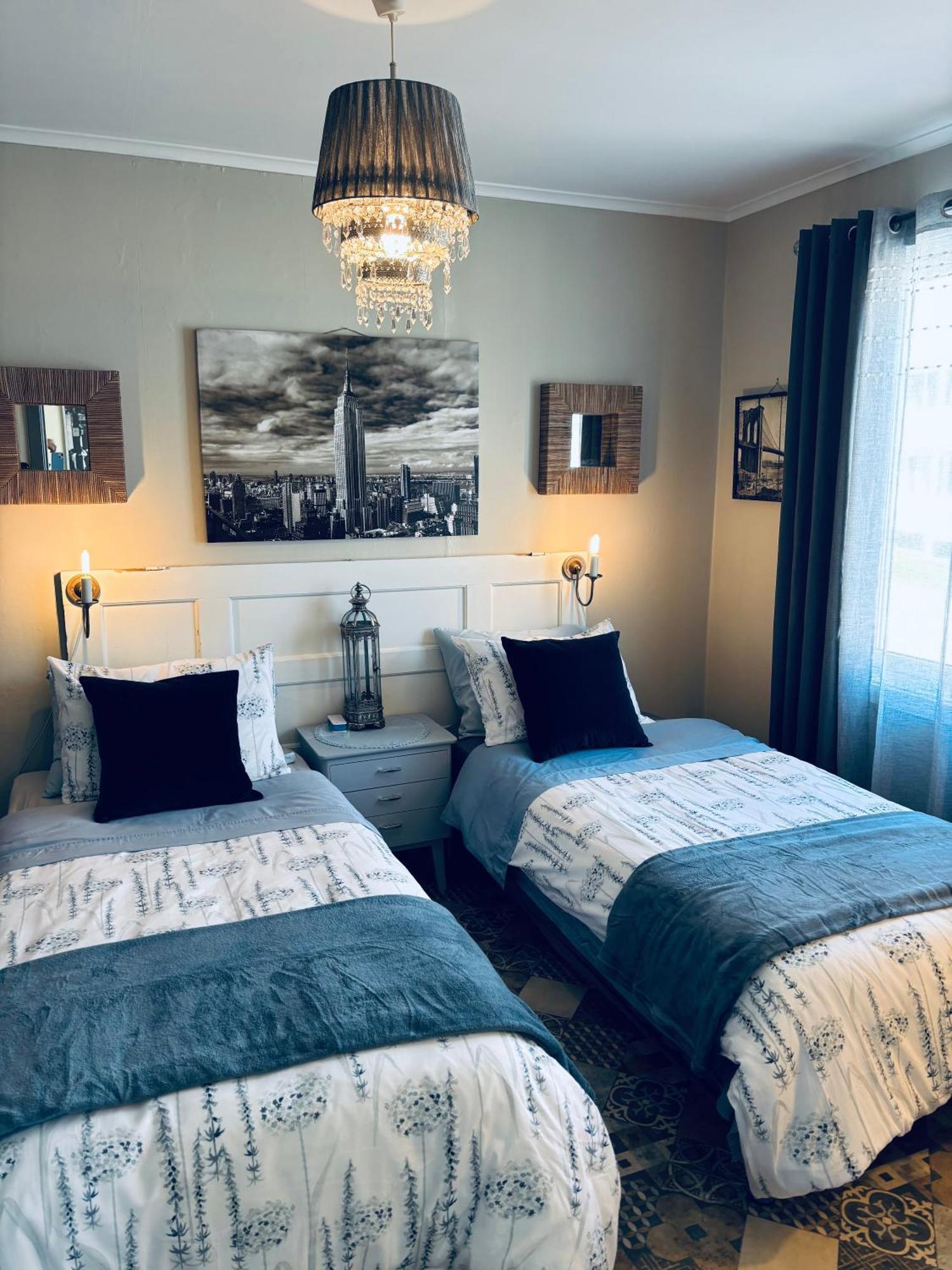 Apartments At The Sentrum クリスティアンスン エクステリア 写真